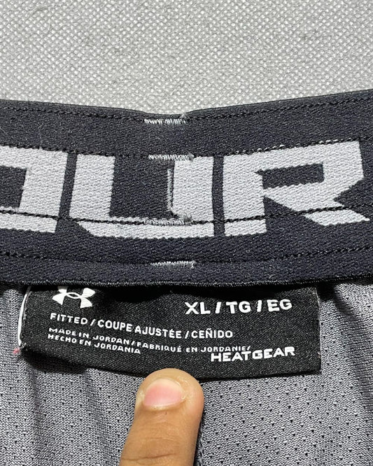 Under Armour Gray Sport Short For Men L | Preloved Labels