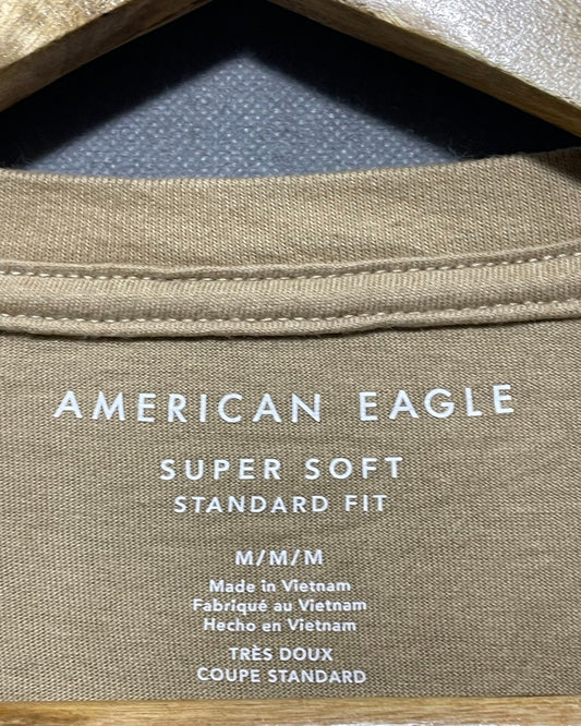 American Eagle Cream T Shirt For Men M