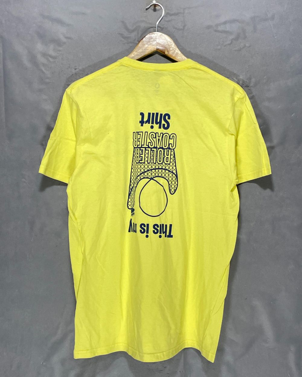 Gildan Yellow T Shirt For Men M
