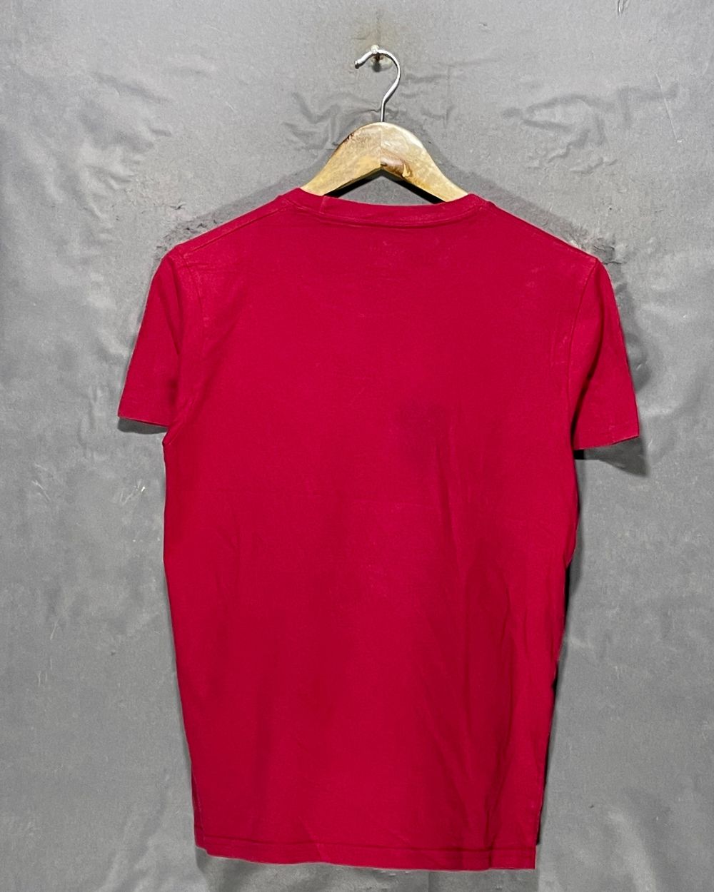 Hollister Red T Shirt For Men X Small