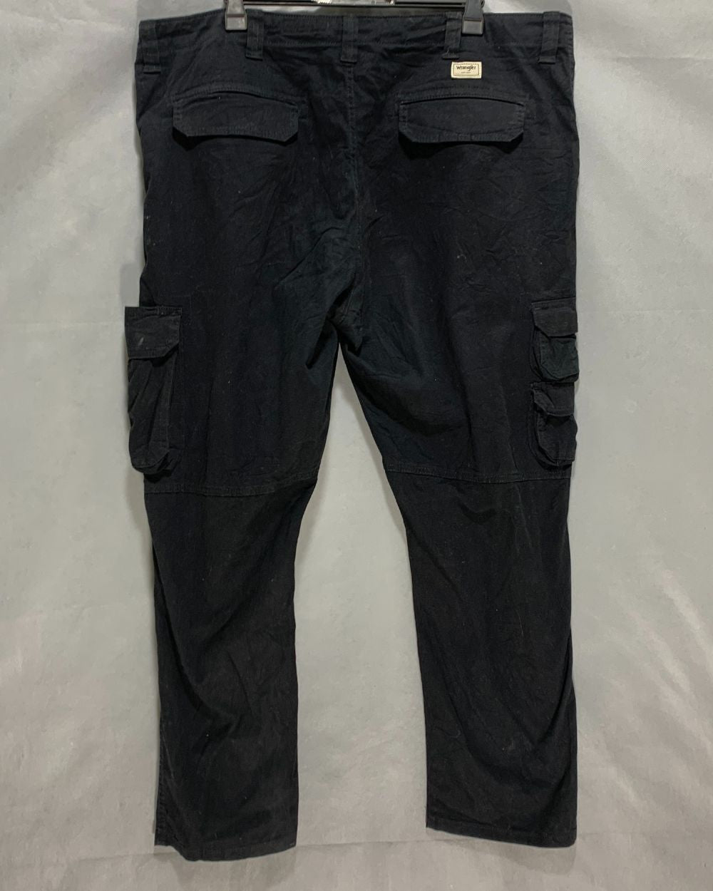 Wrangler Black Cotton For Men Cargo Pant XXL