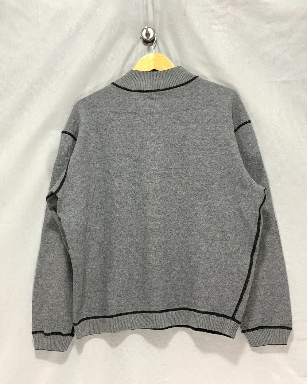 Preloved Label Gray For Men Sweatshirt M