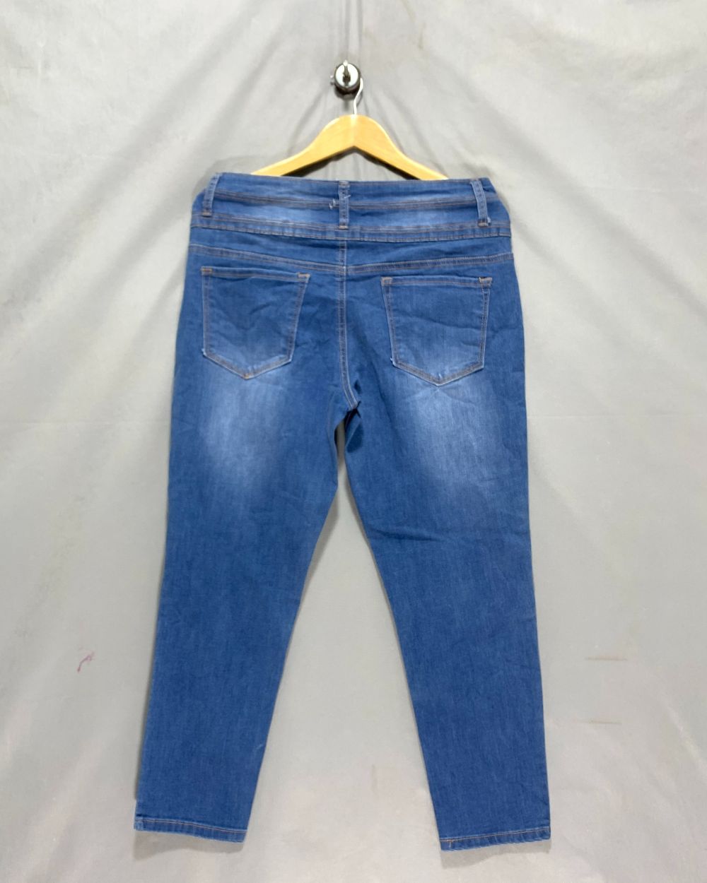 Sandpiper Blue Jeans For Women M