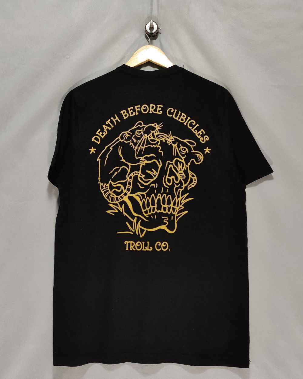 Troll Co Black T Shirt For Men Large