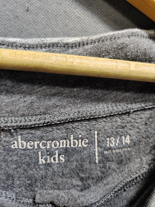 Abercrombie & Fitch Gray Cotton Short For Men X Small - Preloved Labels