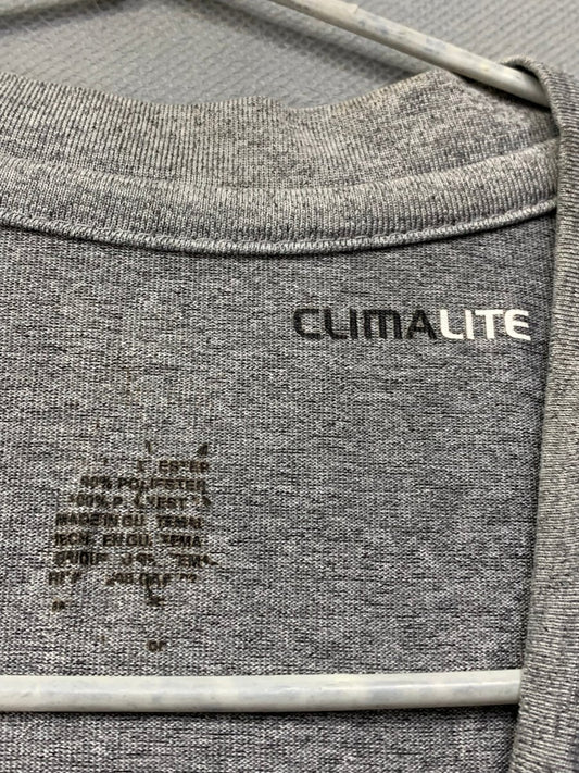 Adidas Branded Original For Sports Men T Shirt - Preloved Labels