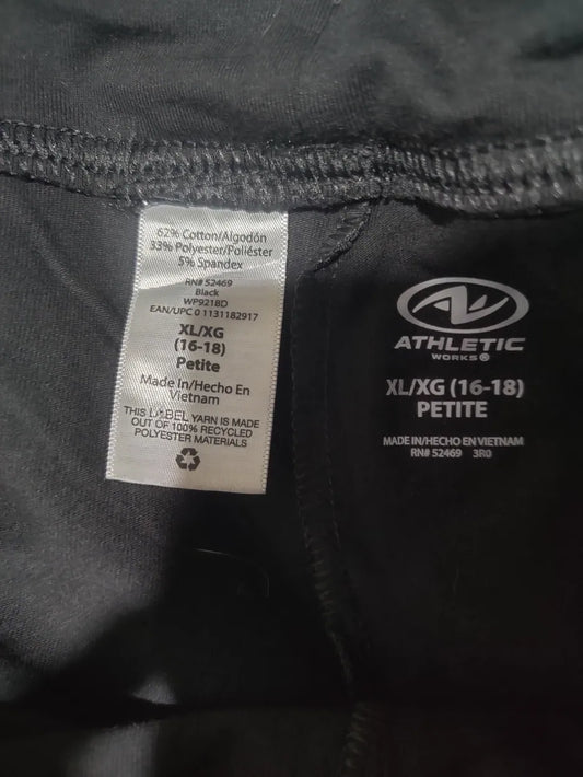 Athletic Works Women Black Sport Trouser - Preloved Ladies Trousers Pakistan - Summer Polyester - Size 36 to 38 - Photo 2
