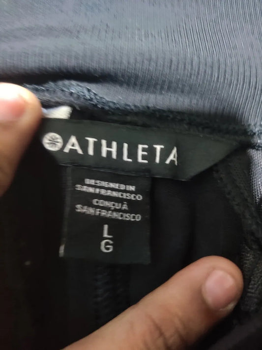 Athleta Women Black Sport Trouser - Preloved Ladies Trousers Pakistan - Summer Polyester - Size 30 to 32 - Photo 2