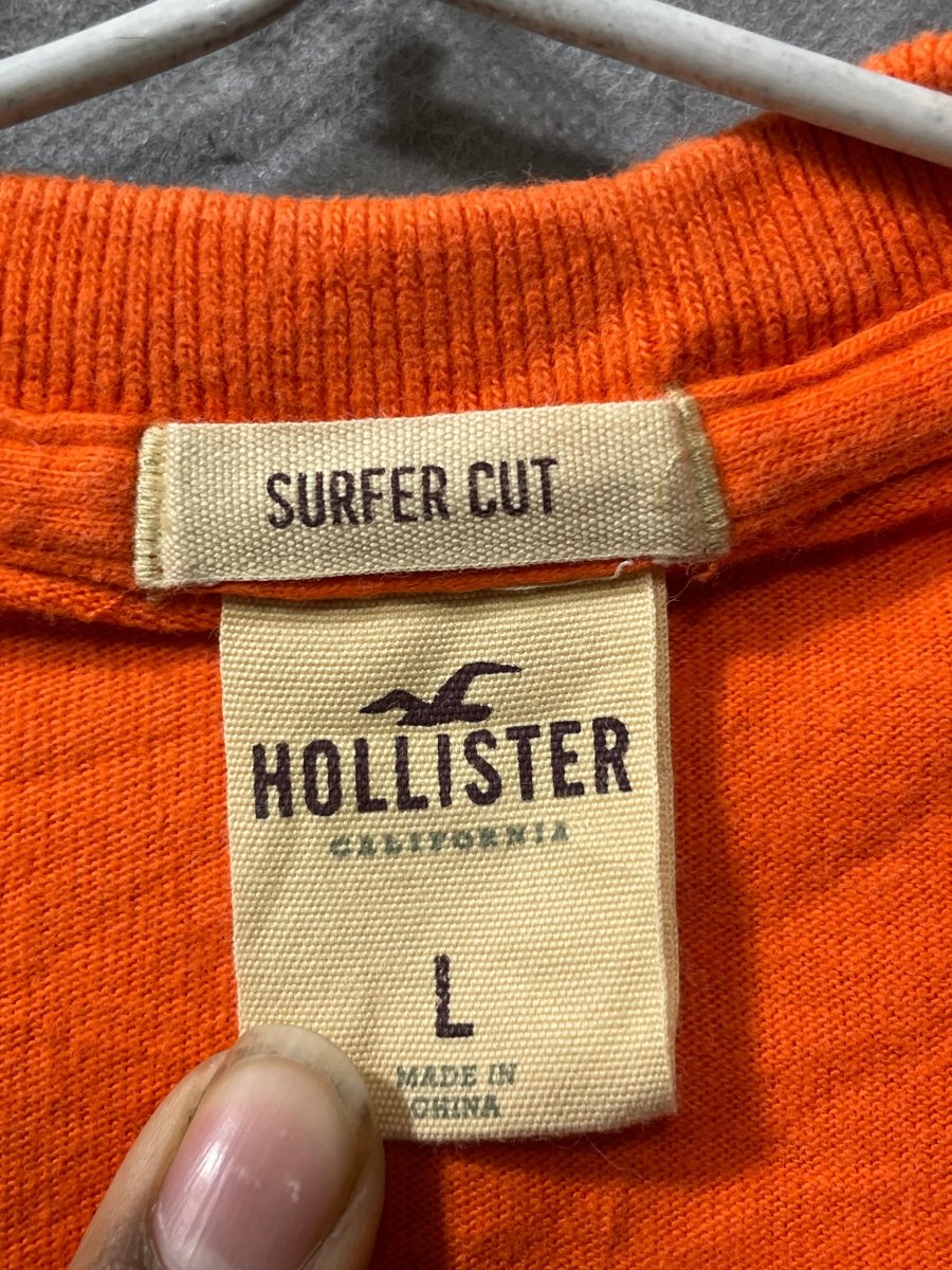 Hollister Orange Cotton T Shirt For Men L - Preloved Labels