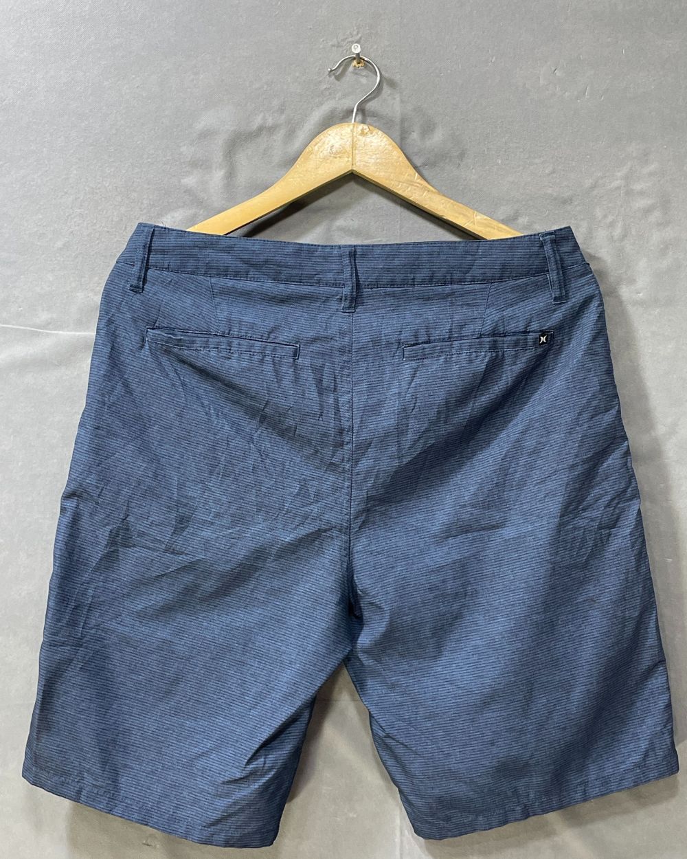 Hurley Blue Polyester Short For Men M - Preloved Labels