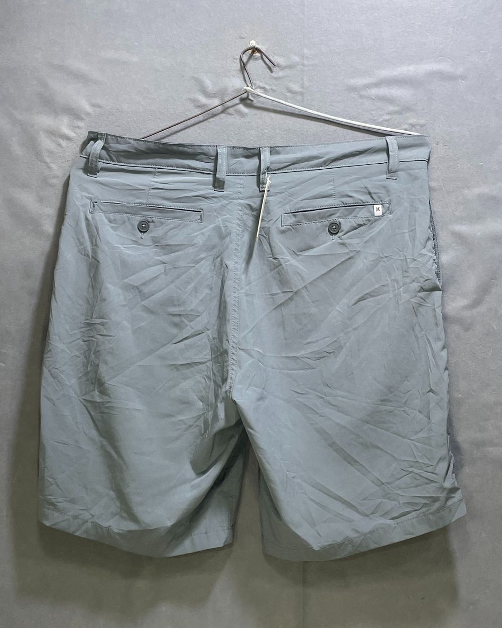 Hurley Gray Polyester Short For Men L - Preloved Labels