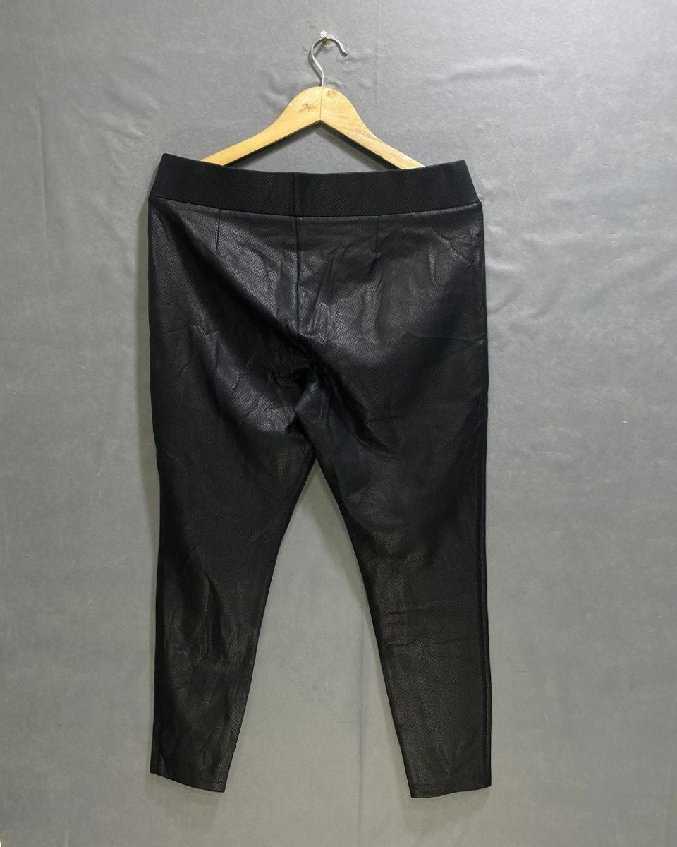 Loft Black Polyester Stretch Gym tights For Women X L - Preloved Labels