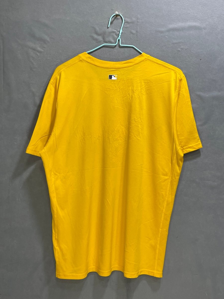 Nike Dri Fit Yellow For Men Sports T Shirt L - Preloved Labels