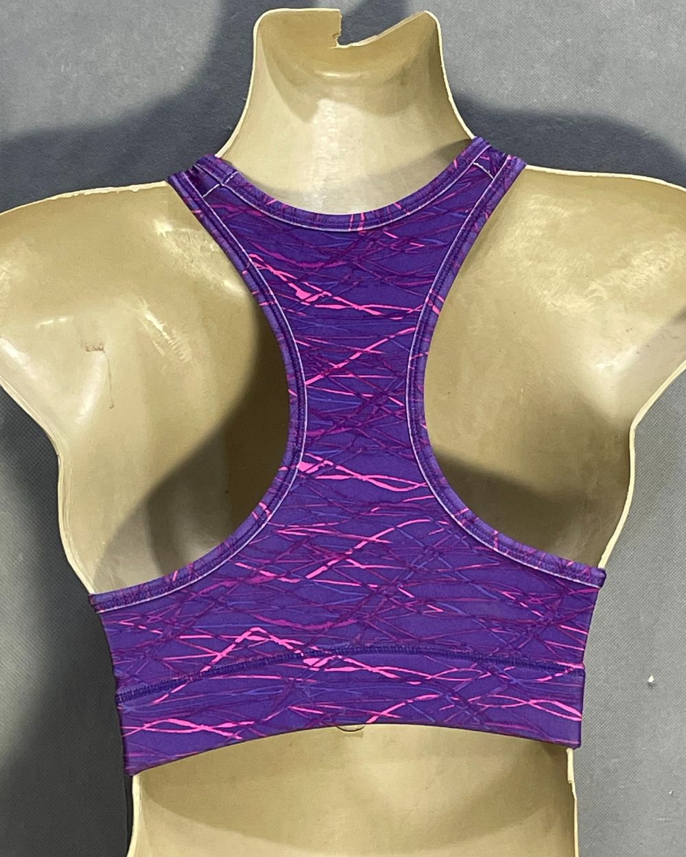 Nike Gray Bra For Women Small - Preloved Labels