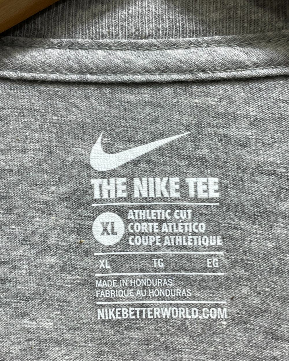 Nike Grey Cotton For Women T Shirt L - Preloved Labels