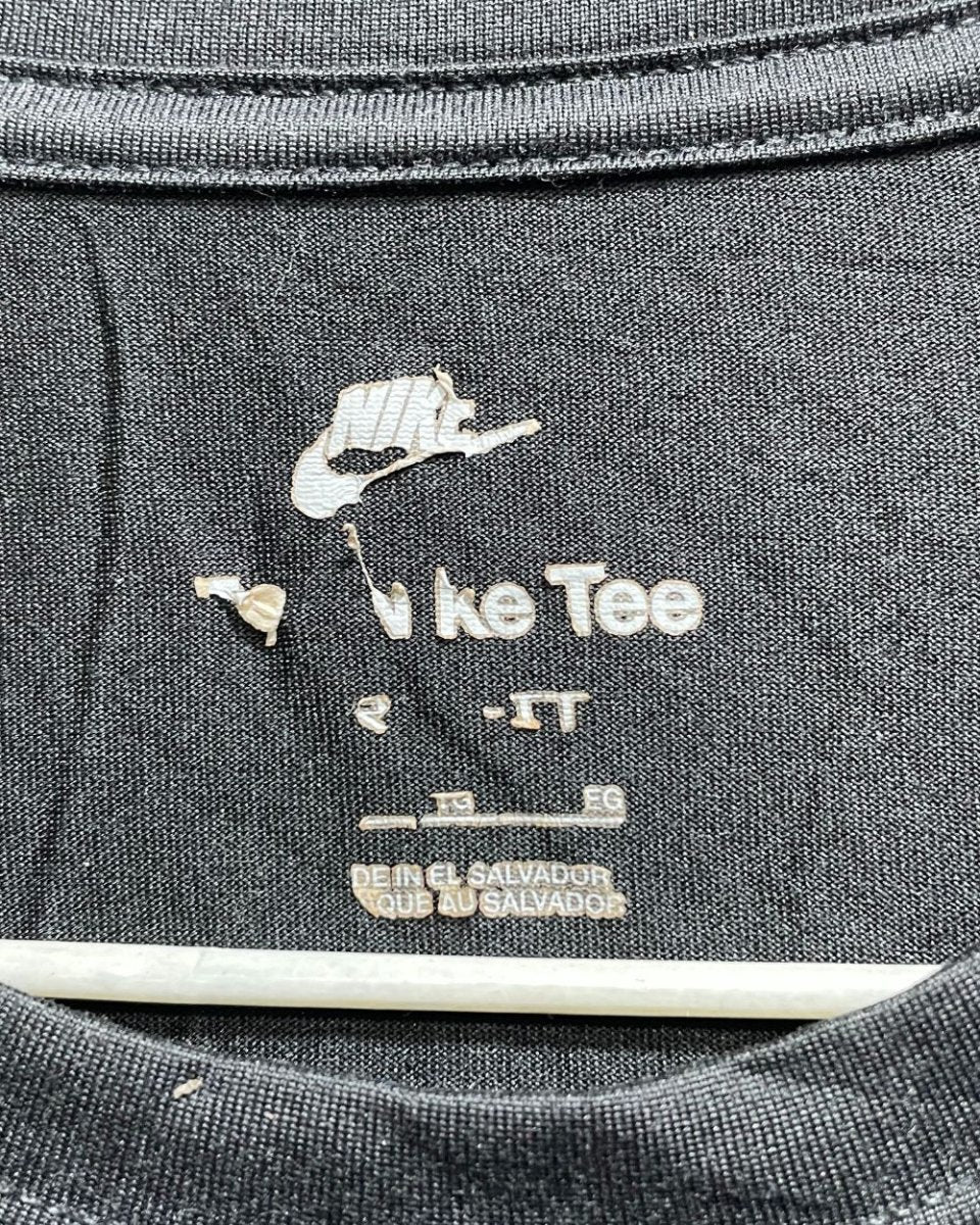 Nike The Tee Black For Men Sports T Shirt L - Preloved Labels
