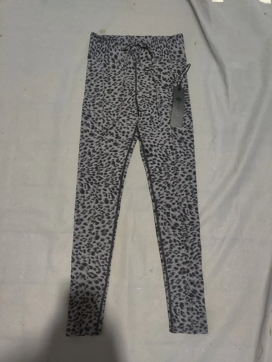 Noli Women Gray Sport Tights – Preloved Labels (view 2)