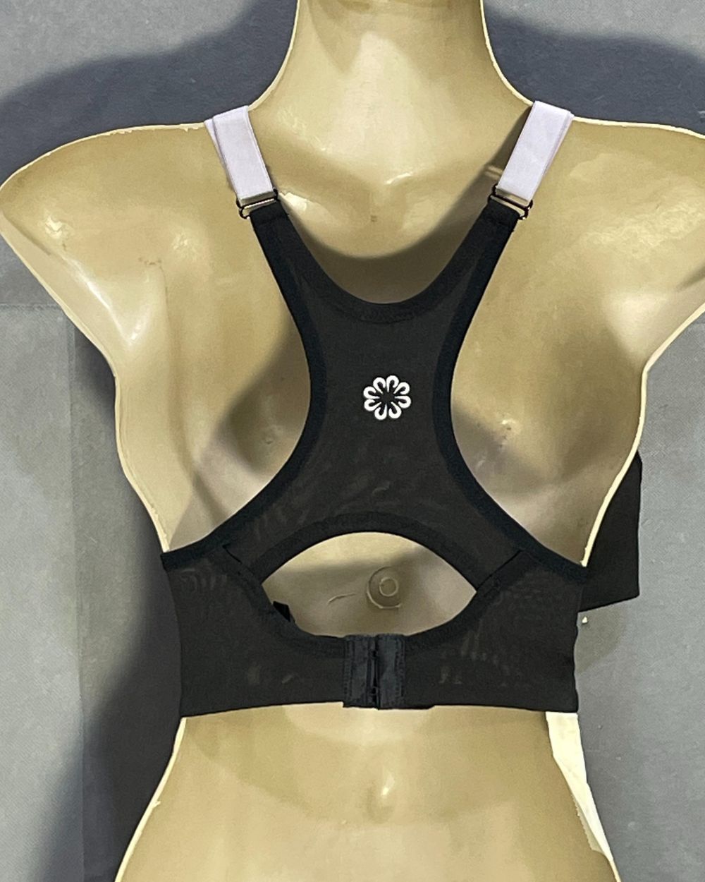 Pro Player Black Bra For Women Medium - Preloved Labels