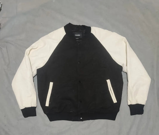 Pull & Bear Men Black Stadium Jacket – view 2