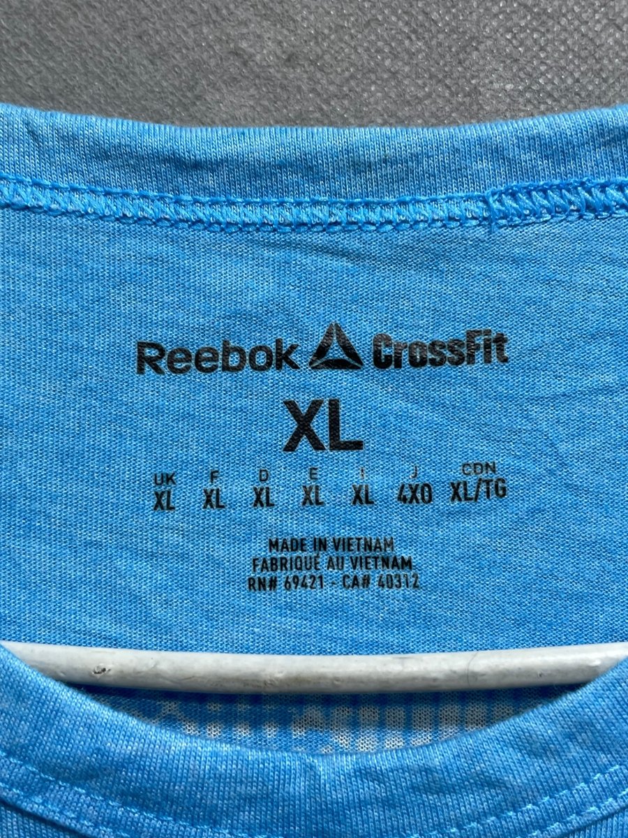 Reebok Blue For Men Sports T Shirt XL - Preloved Labels