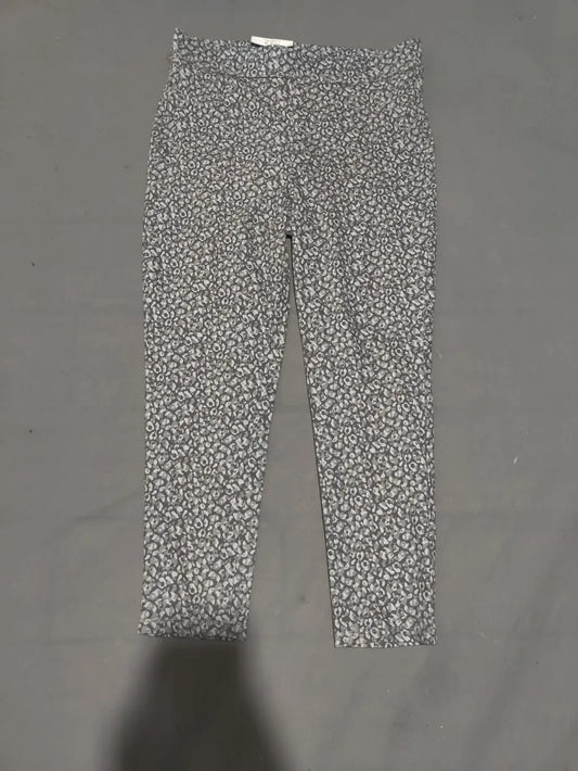 Time And Tru Women Gray Sport Tights – Preloved Labels (view 2)
