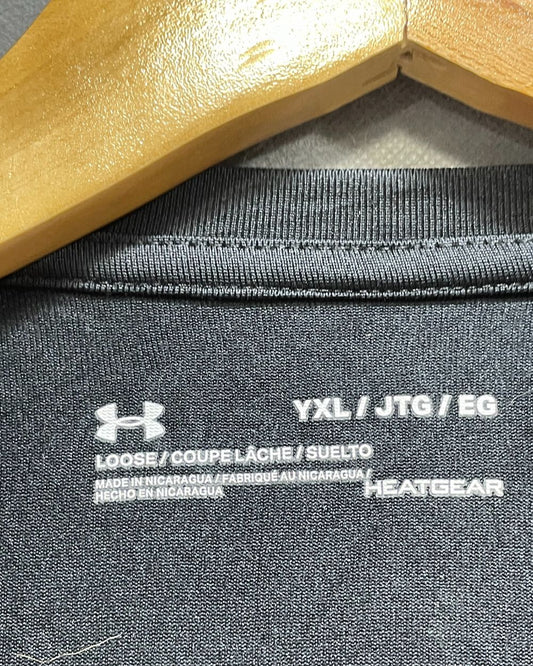 Under Armour Black Sport For Women T Shirt M - Preloved Labels