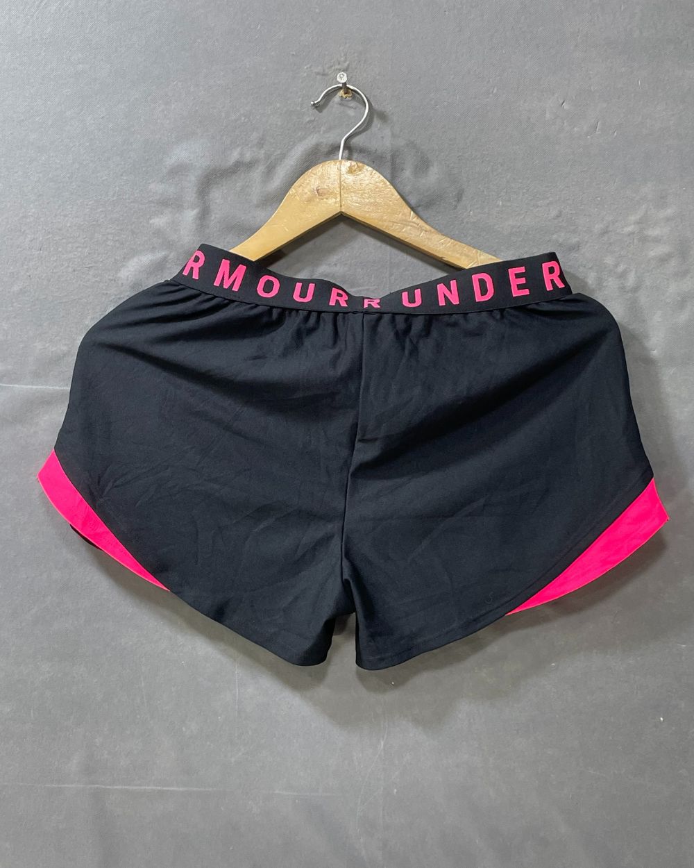 Under Armour Black Sport Gym Short For Women Small - Preloved Labels
