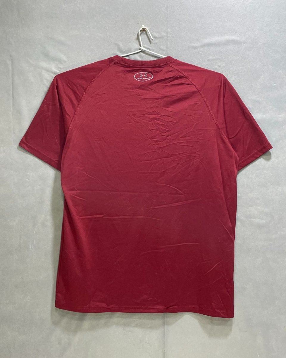 Under Armour Maroon For Men Sports T Shirt L - Preloved Labels