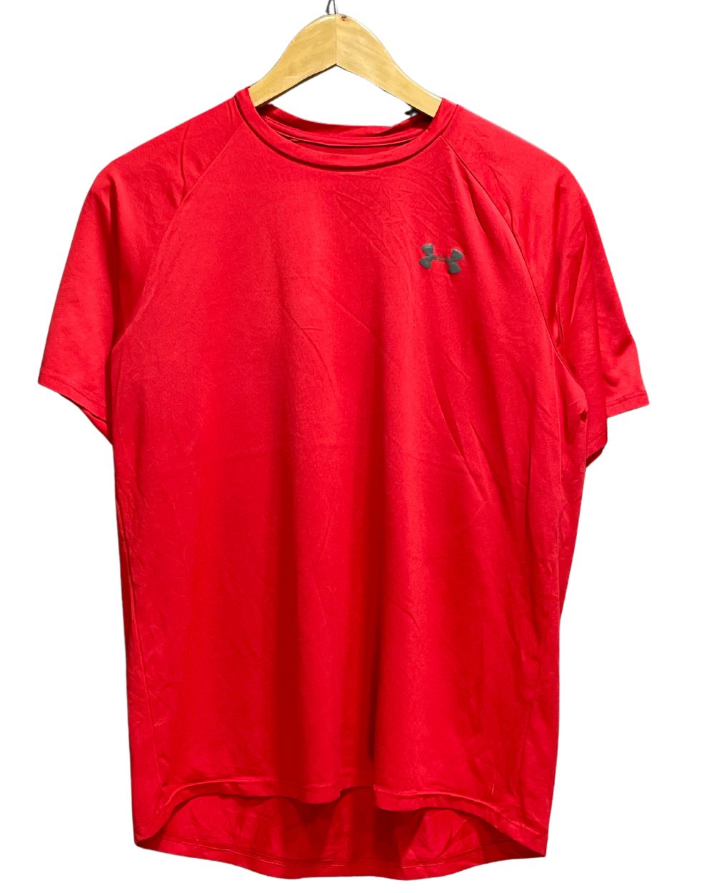 Under Armour Red Polyester Jersey Sport For Women T Shirt Medium - Preloved Labels