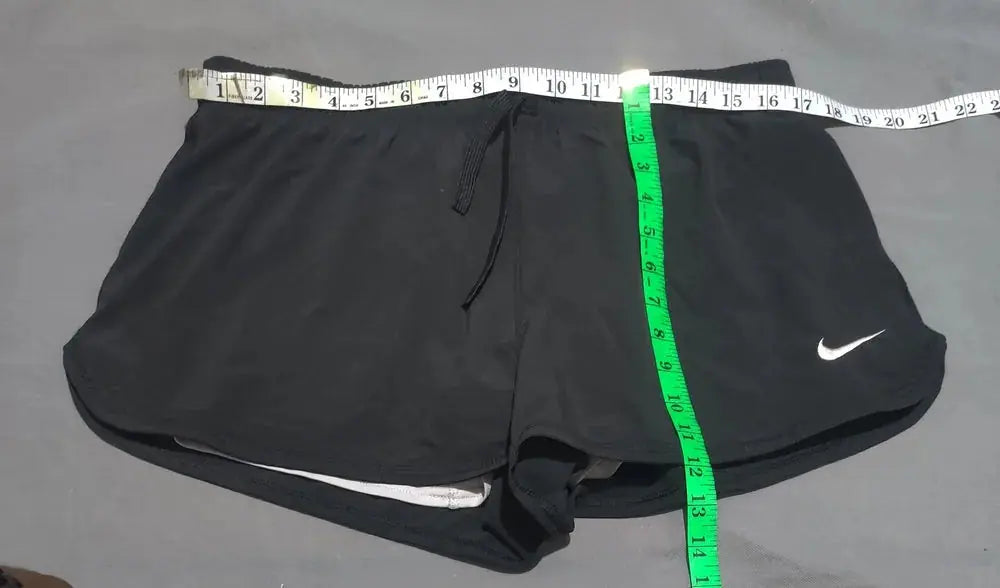 Nike Dri Fit Women Black Sport Short – Preloved Labels (view 4)