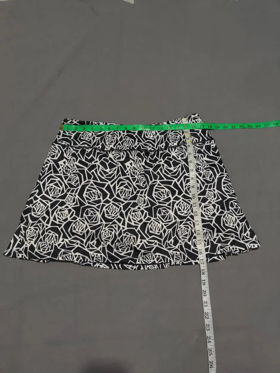 Fulbelle Women Black Sport Short – Preloved Labels (view 4)