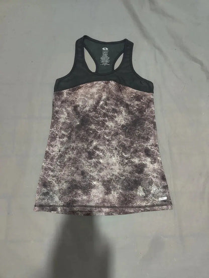 Athletic Works Women Sport Maroon Vest T Shirt XS – Preloved Labels (view 2)