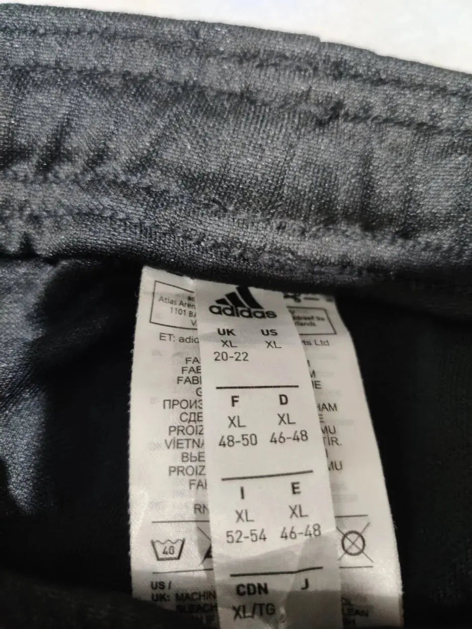 Adidas Men Sport Black Trouser XL – Preloved Labels (view 3)