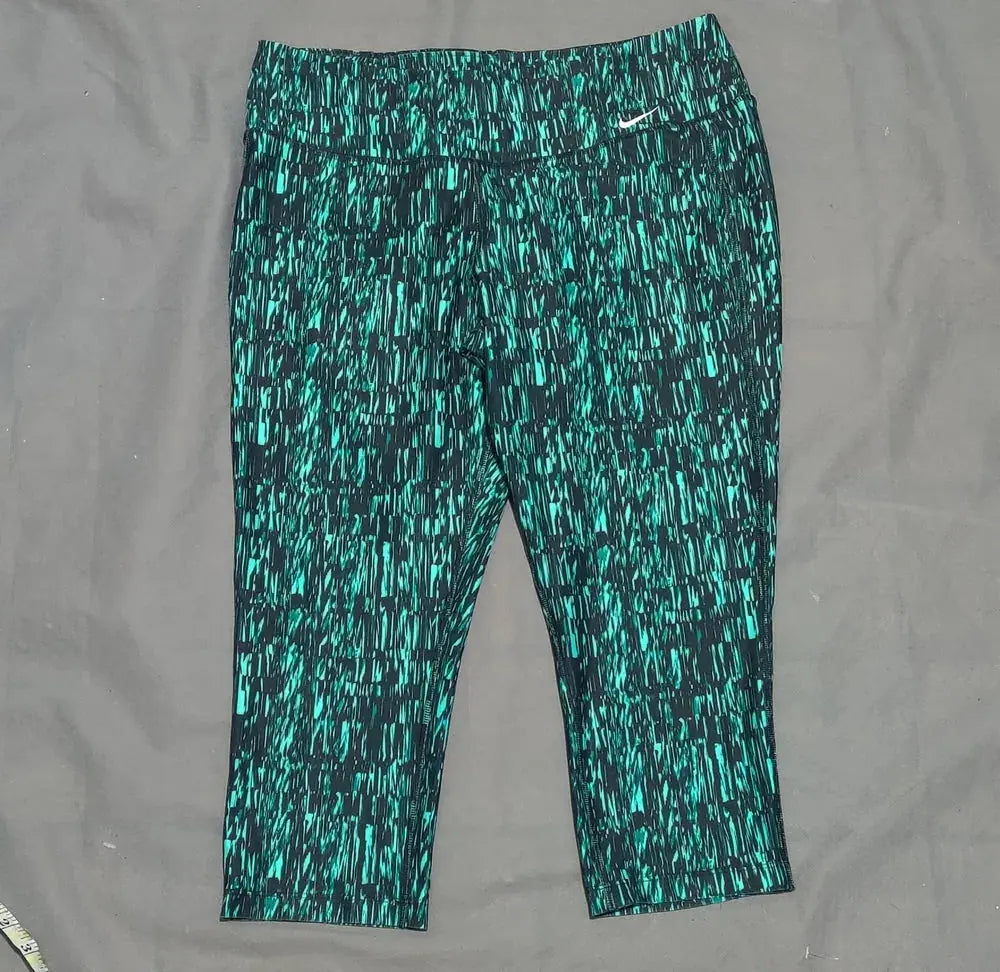 Nike Dri Fit Women Green Sport Tights – Preloved Labels (view 2)