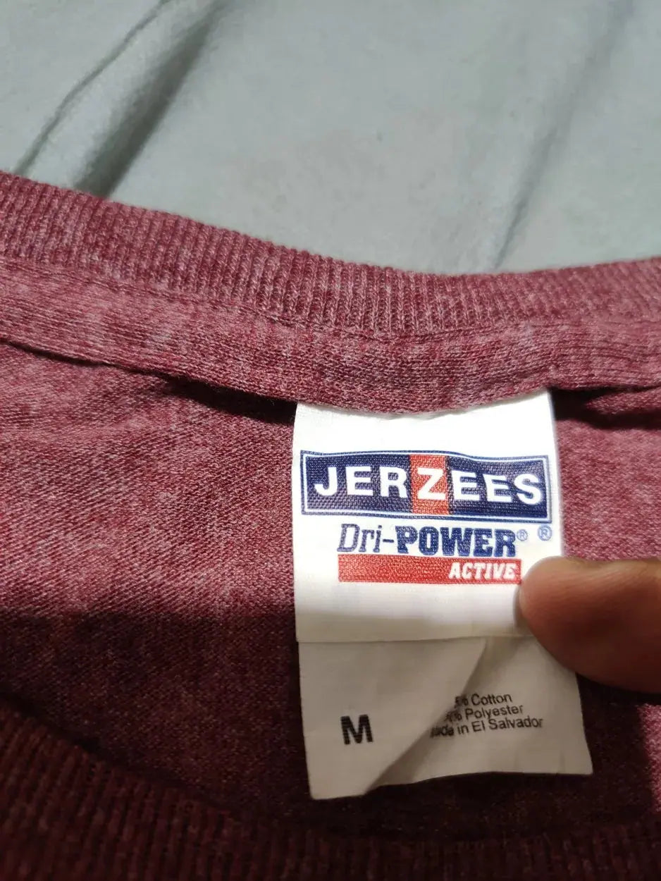 Jerzees Men Cotton Maroon T Shirt M – Preloved Labels (view 3)