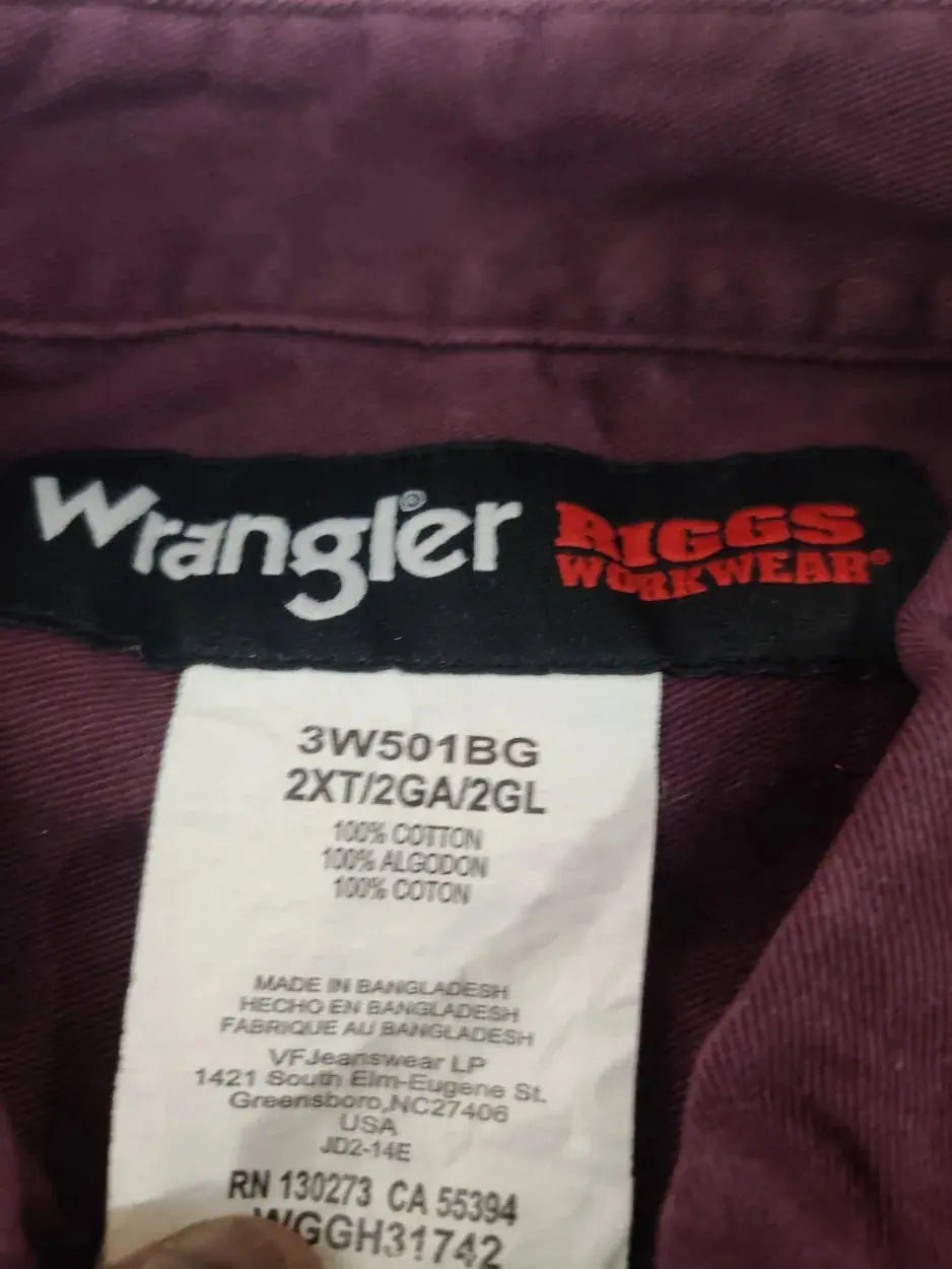 Wrangler Men Cotton Maroon Shirt 2XL – Preloved Labels (view 3)
