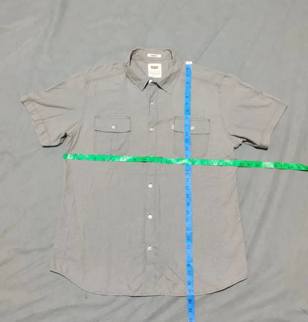 Levi's Men Cotton Gray Shirt L – Preloved Labels (view 4)