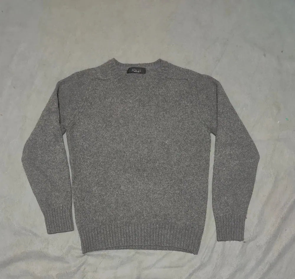 Zara Men Cotton Fleece Red Sweater S – Preloved Labels (view 2)