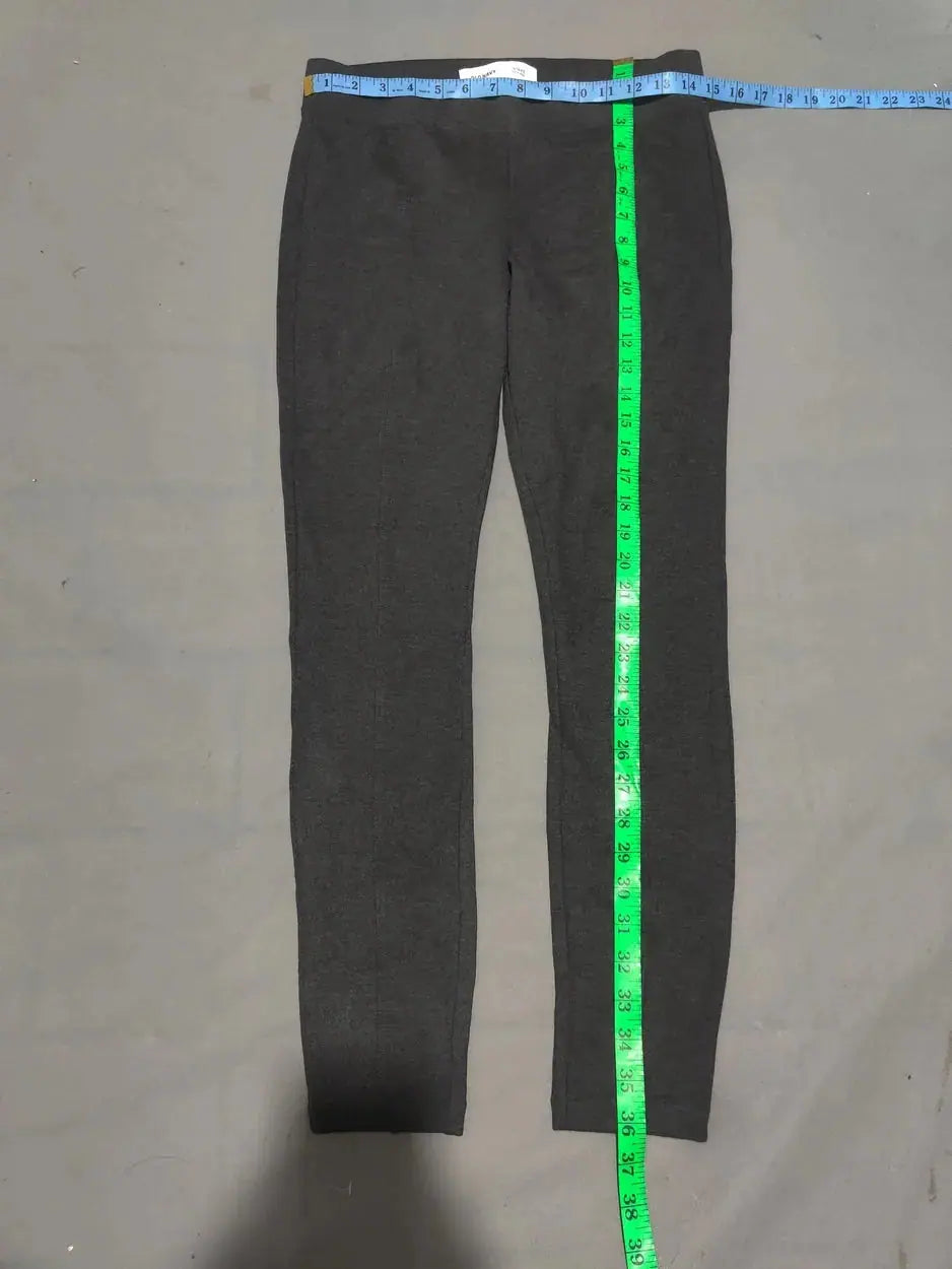 Old Navy Women Gray Sport Tights – Preloved Labels (view 2)