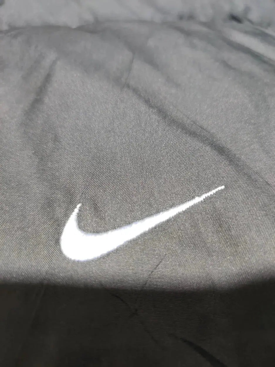 Nike Men Puffer Gray Vest Jacket – Preloved Labels (view 3)