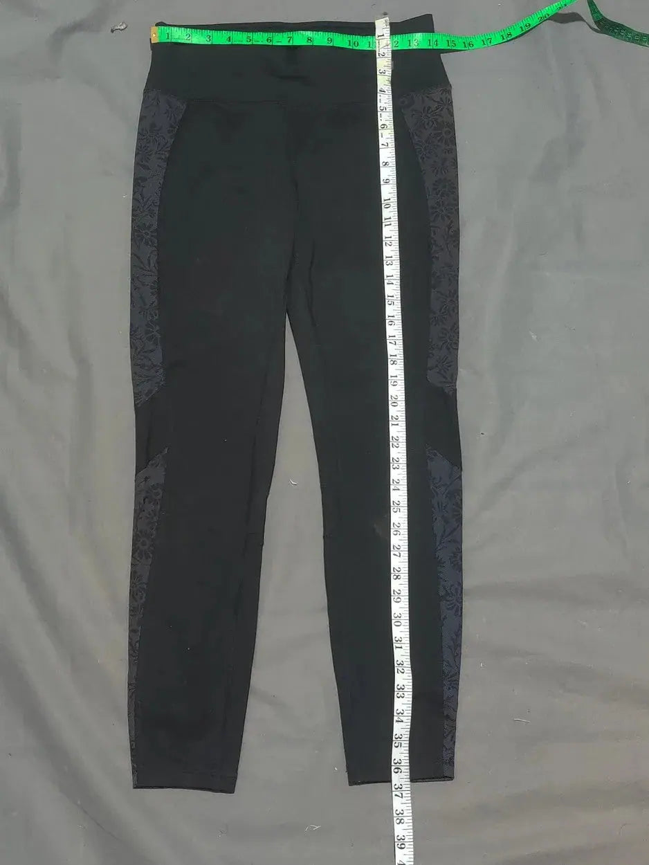 Avta Women Black Sport Tights – Preloved Labels (view 3)