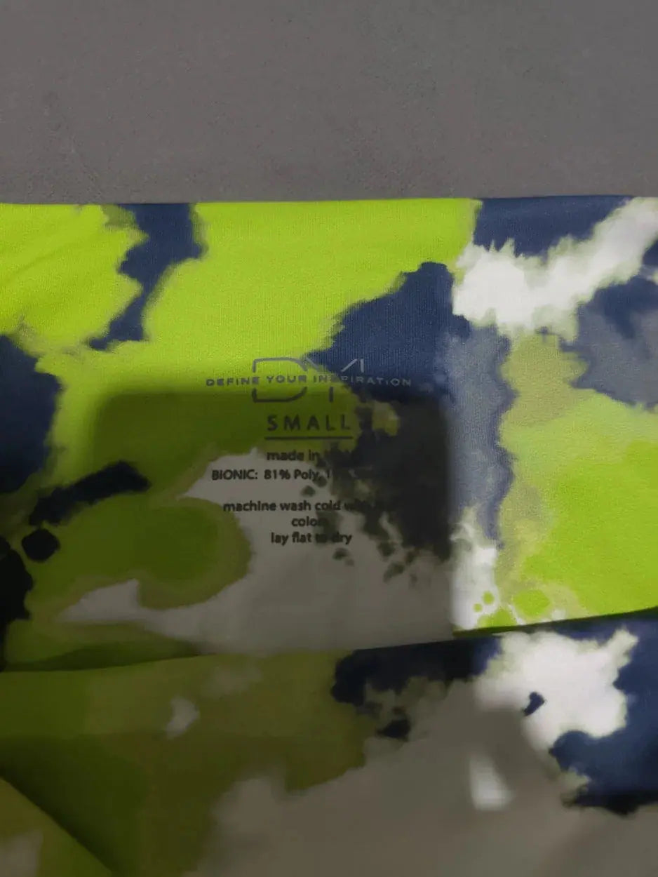 Define Your Inspiration Women Green Sport Tights – Preloved Labels (view 3)