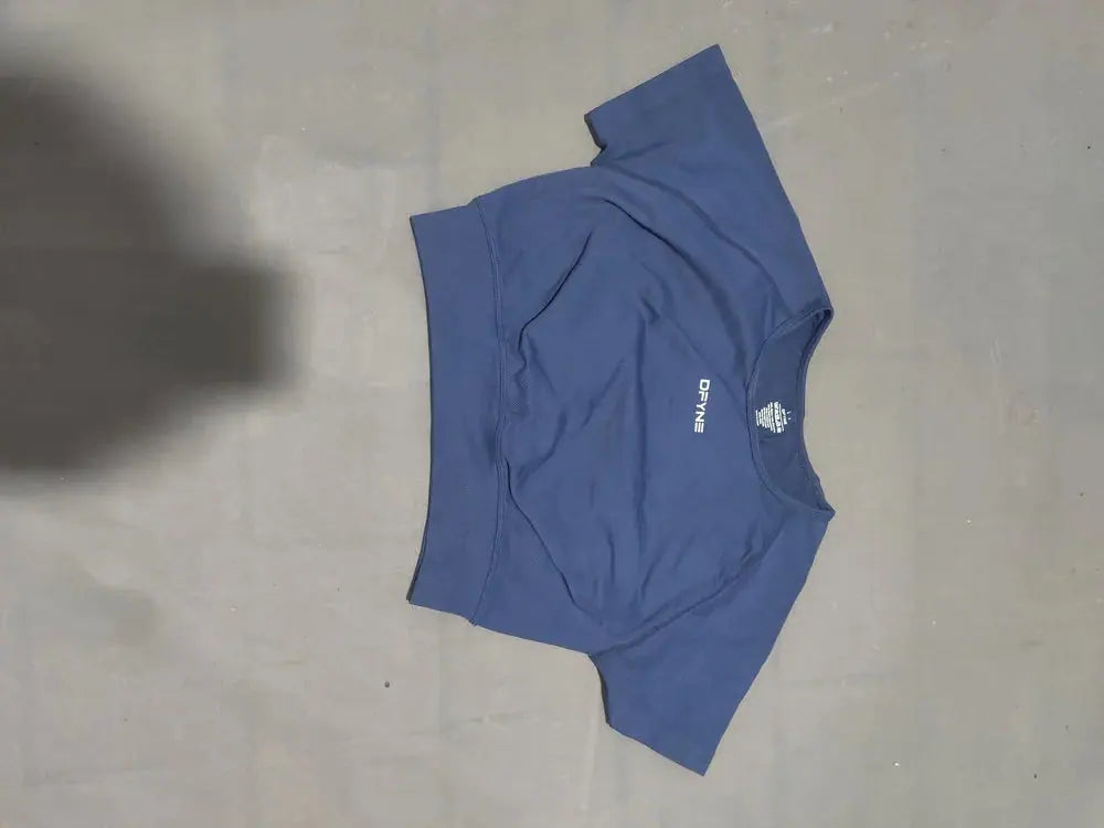 Dfyne Women Gray Sport T Shirt – Preloved Labels (view 2)