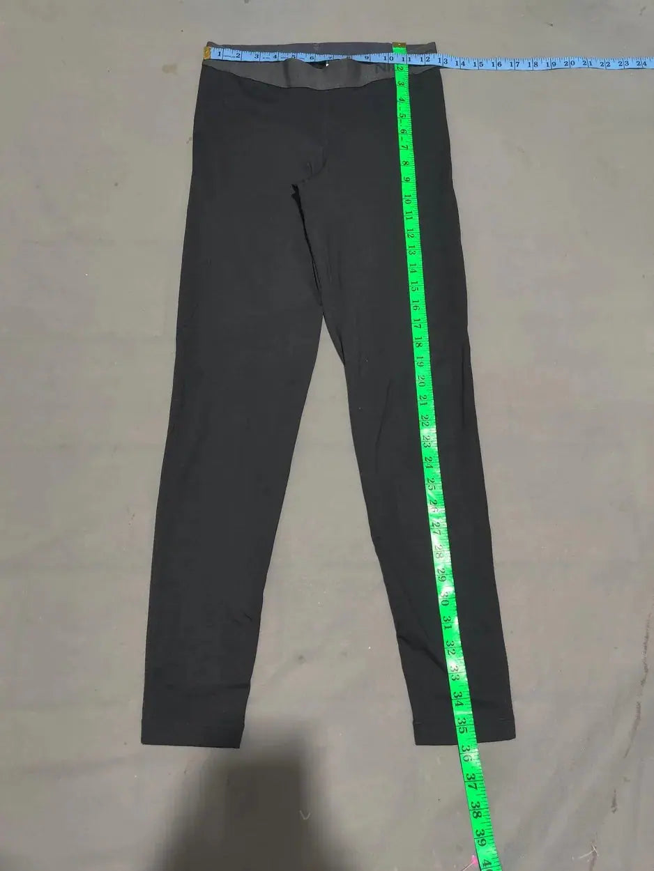 Nike Women Black Sport Tights – Preloved Labels (view 4)