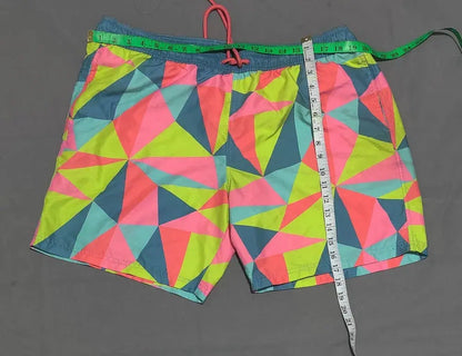 Mad Engine Men Sport Multi Short – Preloved Labels (view 4)