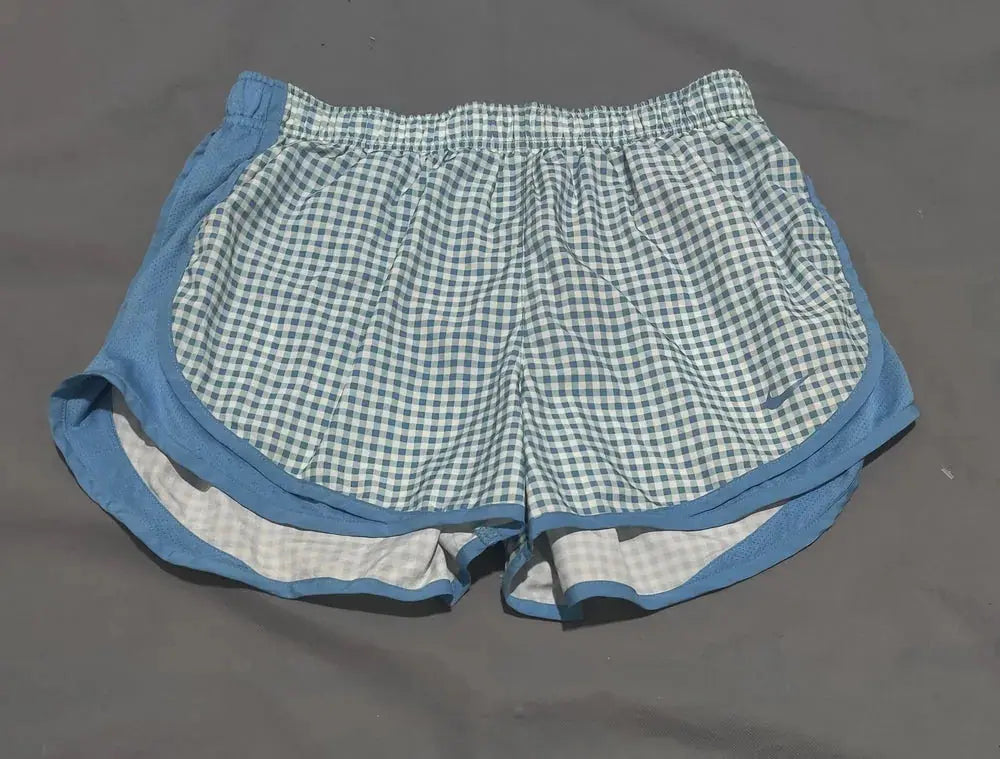 Nike Dri Fit Women Gray Sport Short – Preloved Labels (view 2)