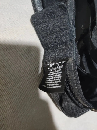 Calvin Klein Women Black Sport Bra – Preloved Labels (view 3)