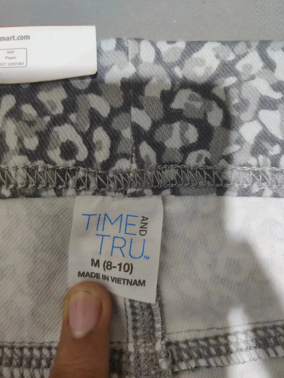 Time And Tru Women Gray Sport Tights – Preloved Labels (view 3)