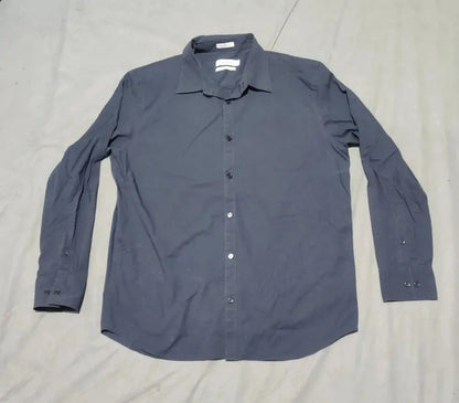 Calvin Klein Men Cotton Gray Shirt L – Preloved Labels (view 2)