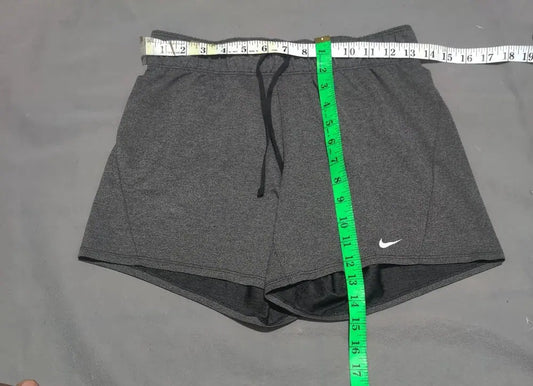 Nike Dri Fit Women Gray Sport Short – Preloved Labels (view 2)